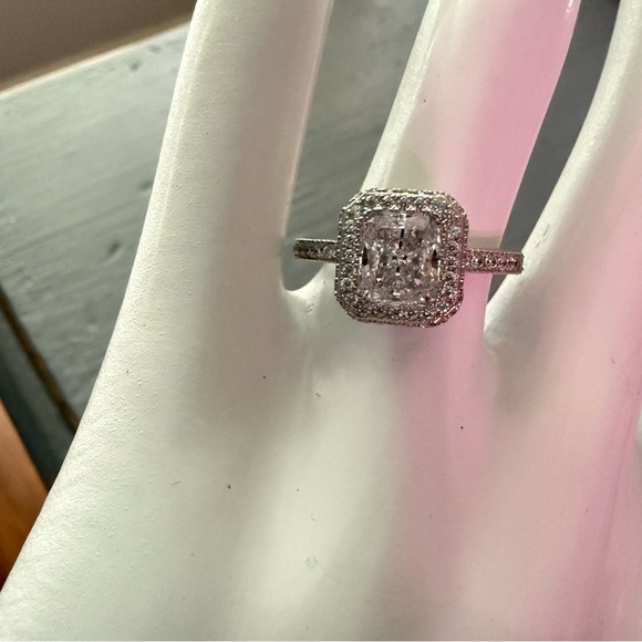 Judith Ripka 925 Sterling Silver Ring Size 7 NEW - Picture 10 of 13